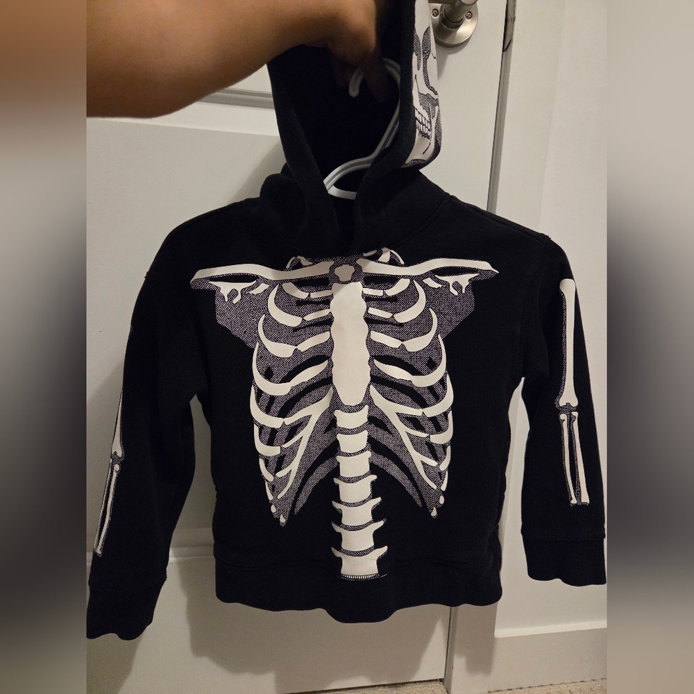 GAP Black Hoodie with White Skeleton Print - Size 6 Kids
